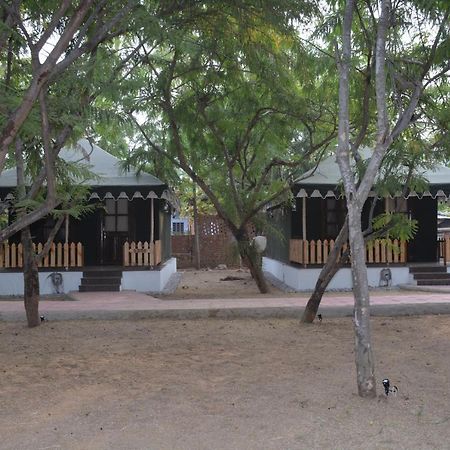 Gulmohar Sariska Resort Bairāt Eksteriør bilde